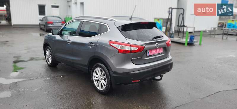 Позашляховик / Кросовер Nissan Qashqai 2015 в Кременчуці