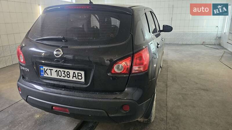 Позашляховик / Кросовер Nissan Qashqai 2008 в Чернівцях
