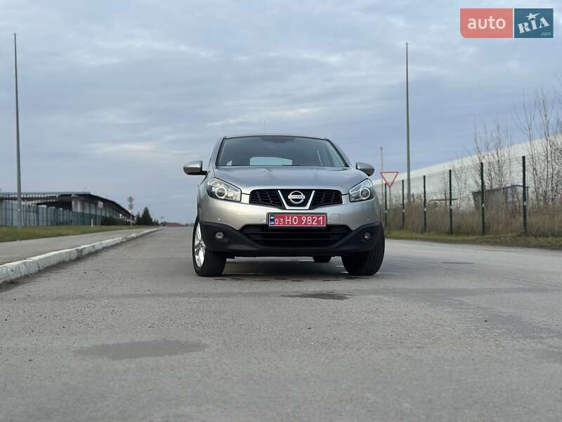 Позашляховик / Кросовер Nissan Qashqai 2010 в Коростені фото 12 Позашляховик / Кросовер Nissan Qashqai 2010 в Коростені