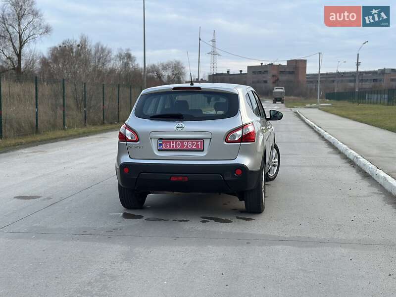 Позашляховик / Кросовер Nissan Qashqai 2010 в Коростені фото 17 Позашляховик / Кросовер Nissan Qashqai 2010 в Коростені