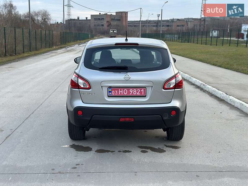 Позашляховик / Кросовер Nissan Qashqai 2010 в Коростені фото 19 Позашляховик / Кросовер Nissan Qashqai 2010 в Коростені