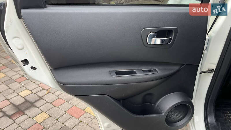 Позашляховик / Кросовер Nissan Qashqai 2010 в Хмельницькому фото 35 Позашляховик / Кросовер Nissan Qashqai 2010 в Хмельницькому