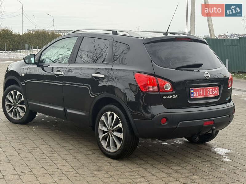 Позашляховик / Кросовер Nissan Qashqai 2009 в Львові