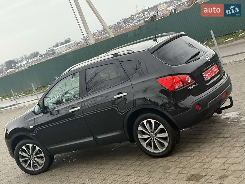 Позашляховик / Кросовер Nissan Qashqai 2009 в Львові