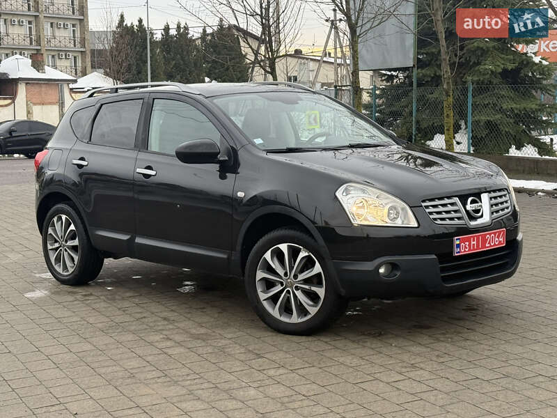 Позашляховик / Кросовер Nissan Qashqai 2009 в Львові