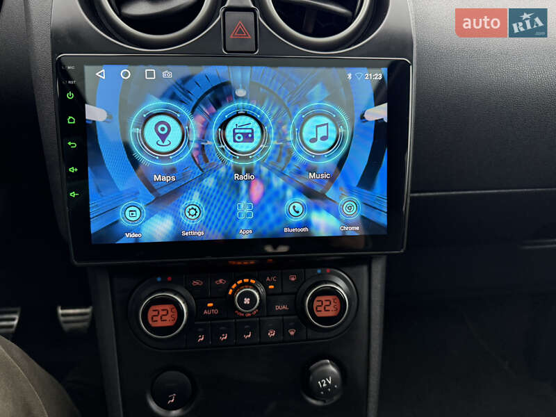 Позашляховик / Кросовер Nissan Qashqai 2009 в Львові