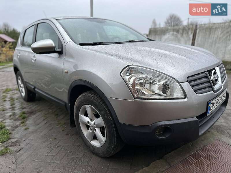 Внедорожник / Кроссовер Nissan Qashqai 2008 в Дубно фото Внедорожник / Кроссовер Nissan Qashqai 2008 в Дубно