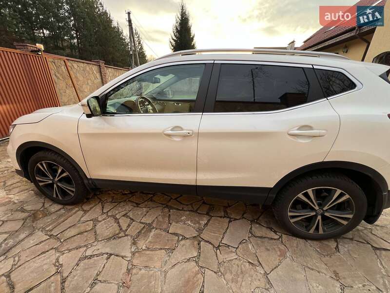 Позашляховик / Кросовер Nissan Qashqai 2019 в Києві