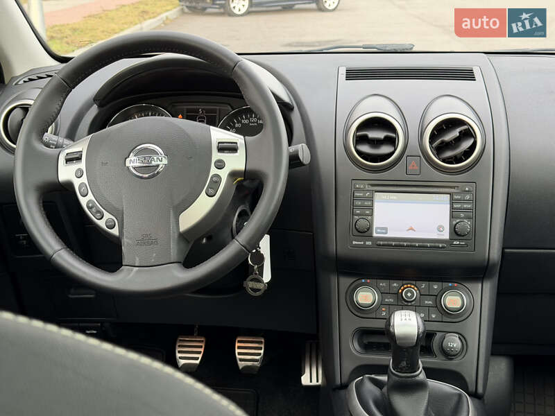 Внедорожник / Кроссовер Nissan Qashqai 2011 в Виннице