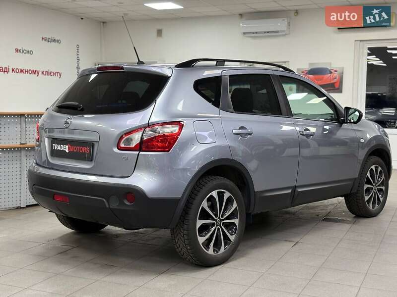 Внедорожник / Кроссовер Nissan Qashqai 2013 в Киеве