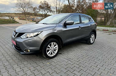 Внедорожник / Кроссовер Nissan Qashqai 2015 в Бережанах