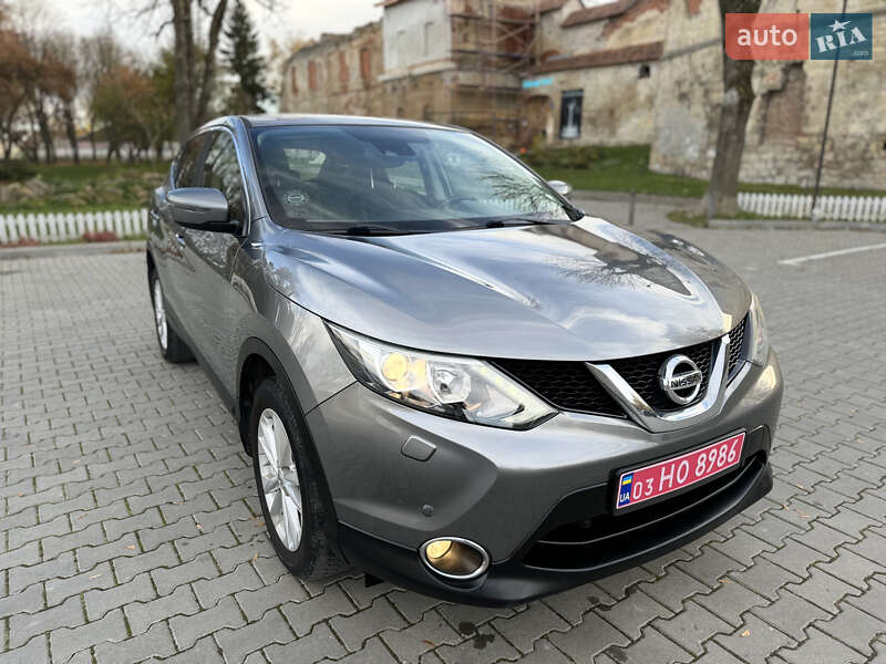 Внедорожник / Кроссовер Nissan Qashqai 2015 в Бережанах