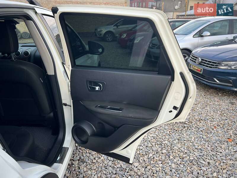 Внедорожник / Кроссовер Nissan Qashqai 2011 в Коломые