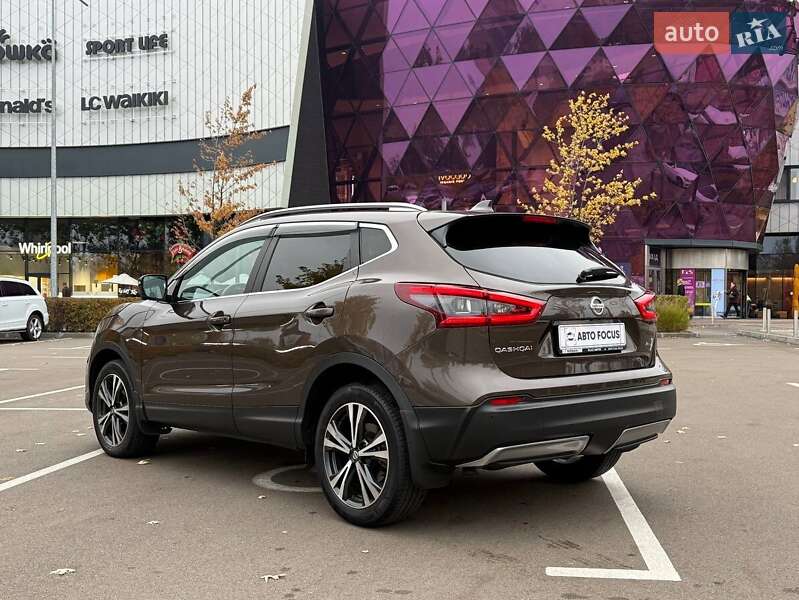 Внедорожник / Кроссовер Nissan Qashqai 2017 в Киеве