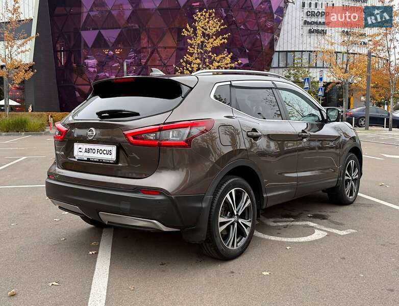 Внедорожник / Кроссовер Nissan Qashqai 2017 в Киеве