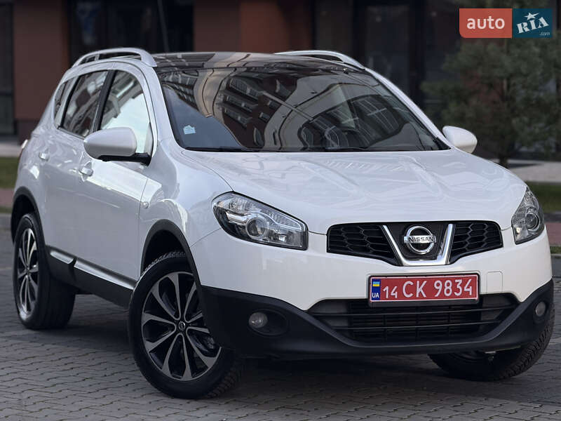 Внедорожник / Кроссовер Nissan Qashqai 2012 в Ивано-Франковске