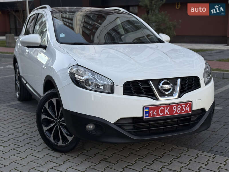 Внедорожник / Кроссовер Nissan Qashqai 2012 в Ивано-Франковске
