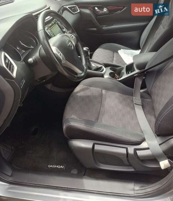 Позашляховик / Кросовер Nissan Qashqai 2014 в Луцьку