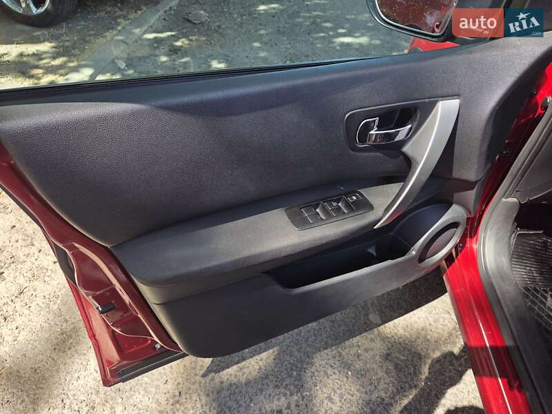 Внедорожник / Кроссовер Nissan Qashqai 2011 в Одессе