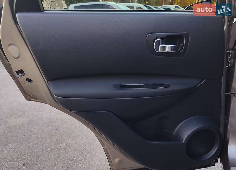 Внедорожник / Кроссовер Nissan Qashqai 2011 в Виннице