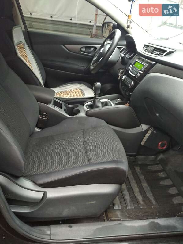 Внедорожник / Кроссовер Nissan Qashqai 2014 в Пятихатках