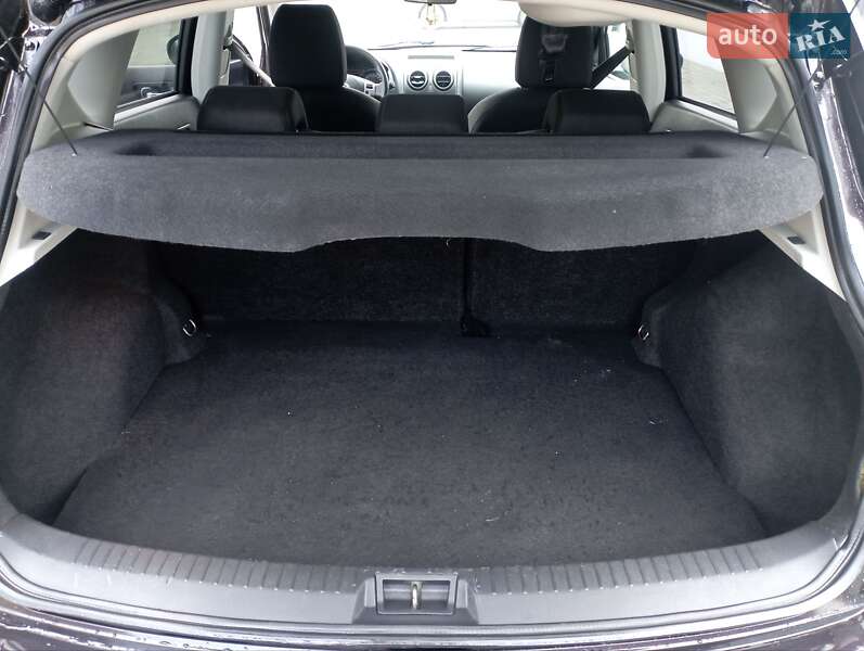 Внедорожник / Кроссовер Nissan Qashqai 2010 в Млинове фото 15 Внедорожник / Кроссовер Nissan Qashqai 2010 в Млинове