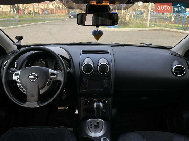 Позашляховик / Кросовер Nissan Qashqai 2012 в Миколаєві