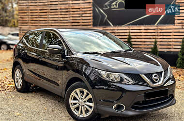 Внедорожник / Кроссовер Nissan Qashqai 2014 в Бродах