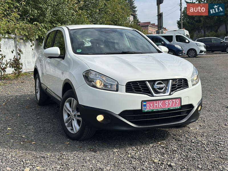 Внедорожник / Кроссовер Nissan Qashqai 2012 в Луцке