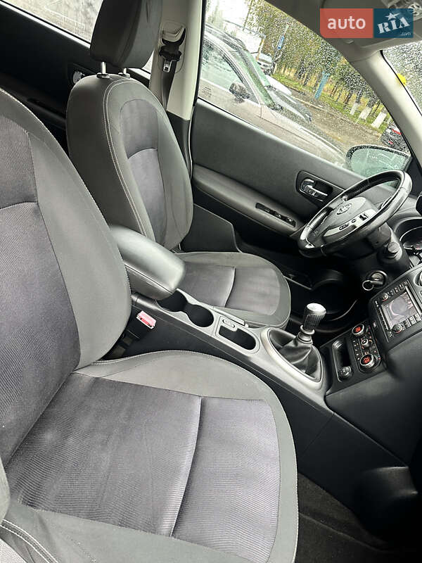 Внедорожник / Кроссовер Nissan Qashqai 2012 в Луцке