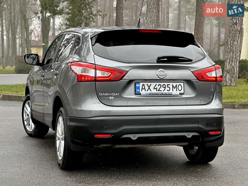Внедорожник / Кроссовер Nissan Qashqai 2017 в Харькове