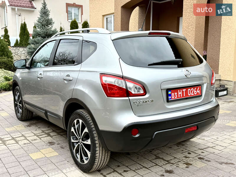 Позашляховик / Кросовер Nissan Qashqai 2012 в Тернополі