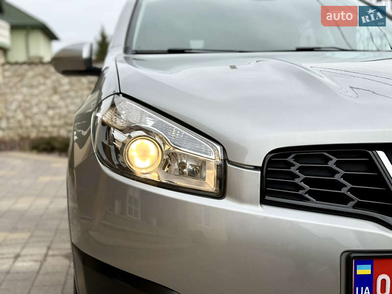 Позашляховик / Кросовер Nissan Qashqai 2012 в Тернополі