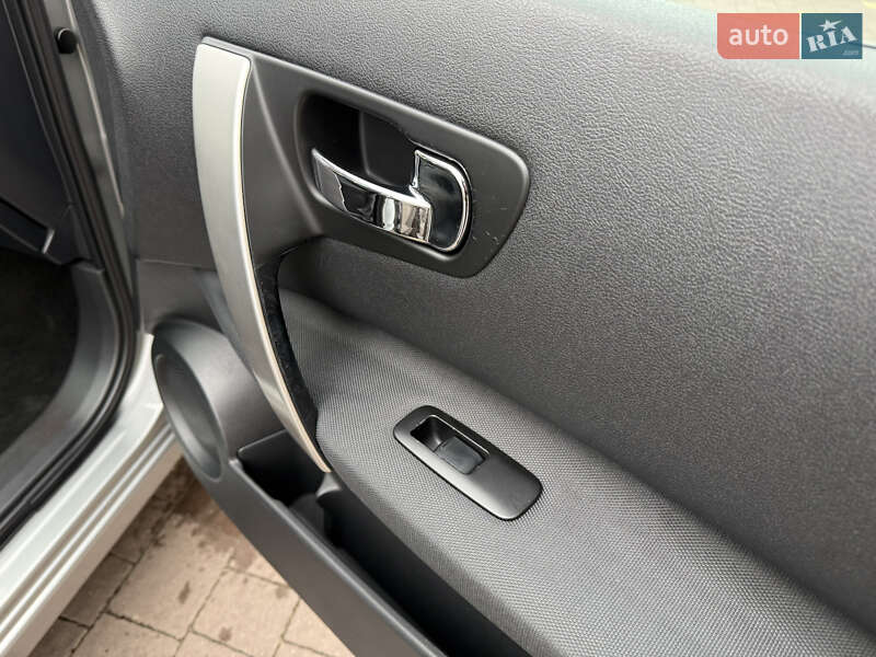 Позашляховик / Кросовер Nissan Qashqai 2012 в Тернополі