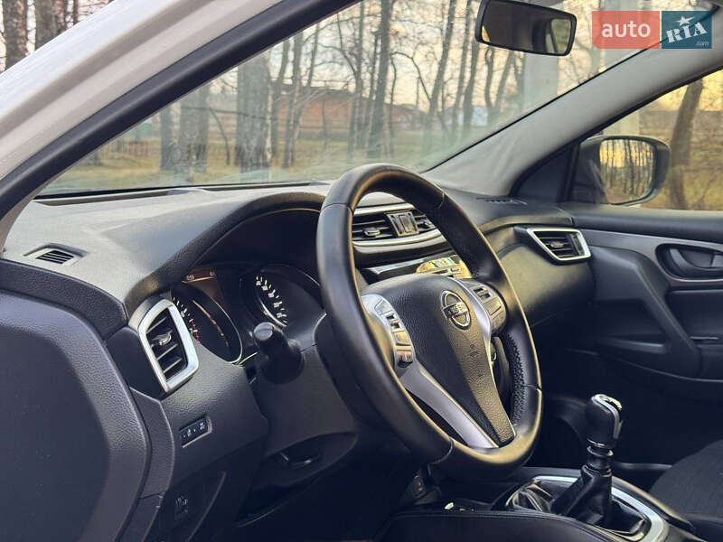 Позашляховик / Кросовер Nissan Qashqai 2018 в Охтирці