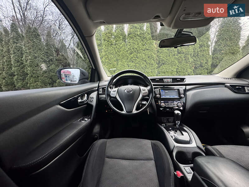 Позашляховик / Кросовер Nissan Qashqai 2015 в Києві