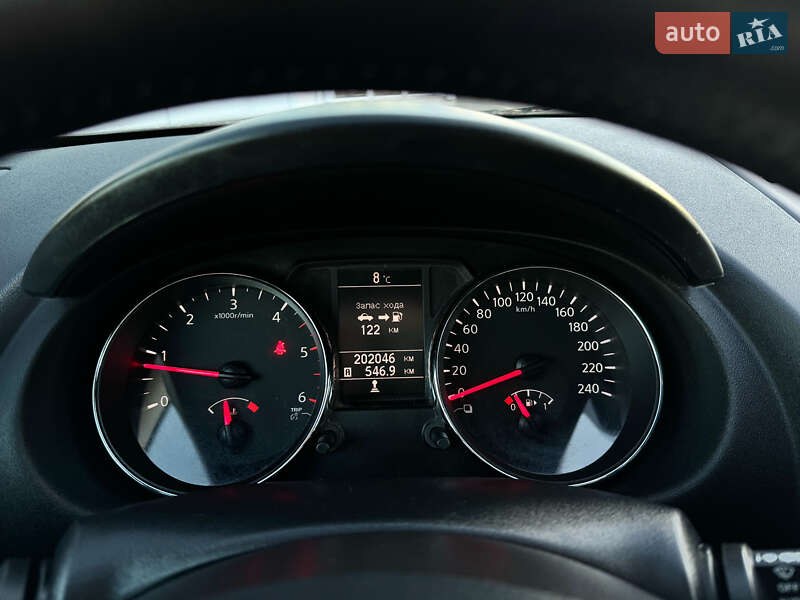 Позашляховик / Кросовер Nissan Qashqai 2012 в Стрию