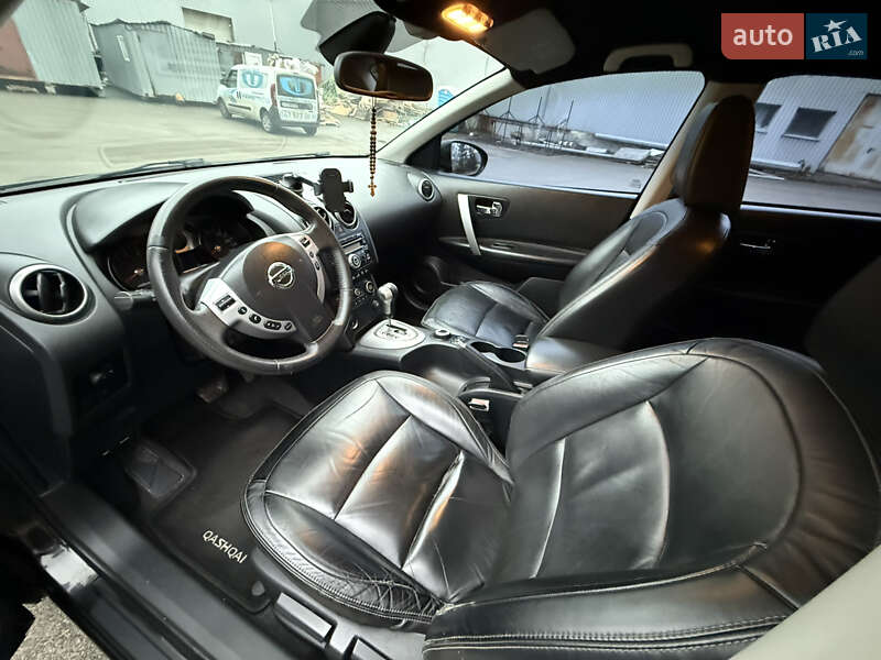 Позашляховик / Кросовер Nissan Qashqai 2008 в Києві
