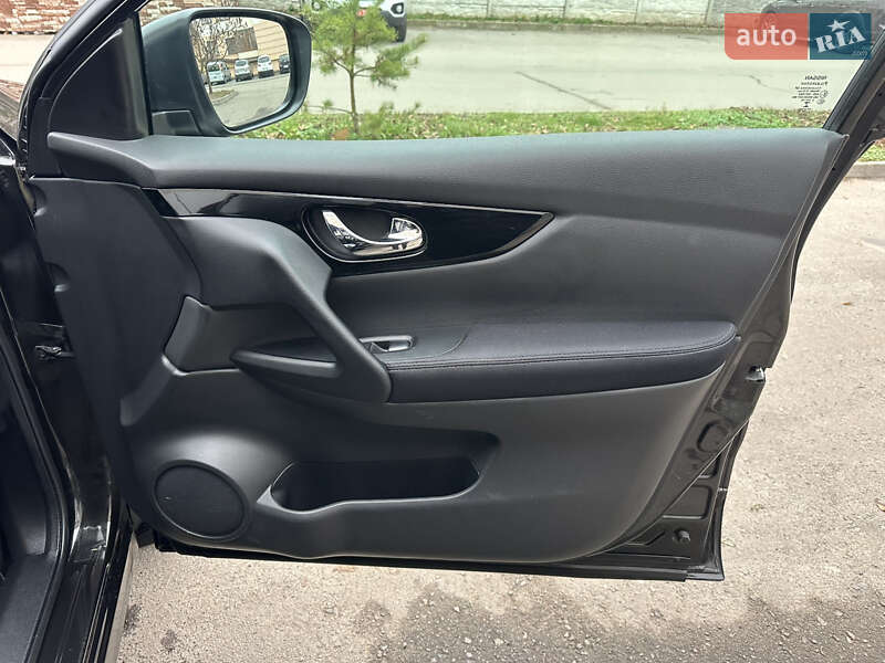 Внедорожник / Кроссовер Nissan Qashqai 2014 в Ровно фото 25 Внедорожник / Кроссовер Nissan Qashqai 2014 в Ровно