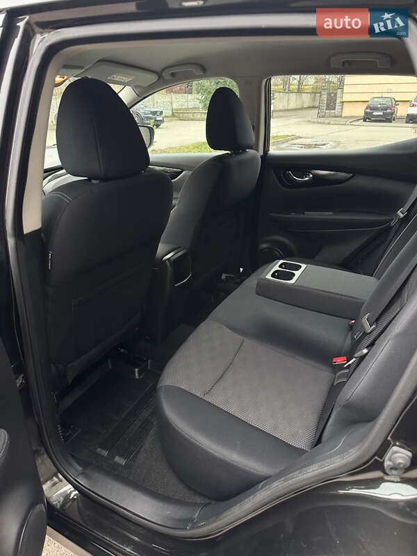 Внедорожник / Кроссовер Nissan Qashqai 2014 в Ровно фото 32 Внедорожник / Кроссовер Nissan Qashqai 2014 в Ровно