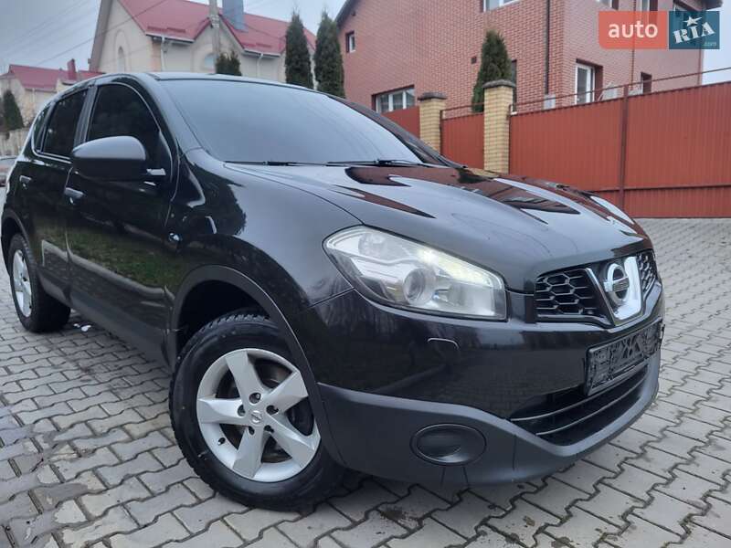 Внедорожник / Кроссовер Nissan Qashqai 2011 в Хмельницком