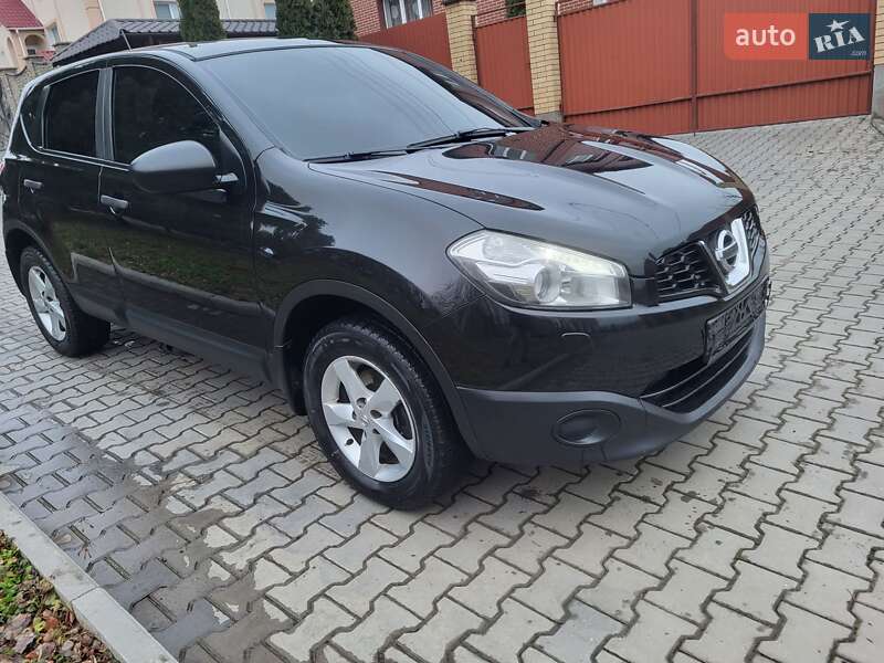 Внедорожник / Кроссовер Nissan Qashqai 2011 в Хмельницком
