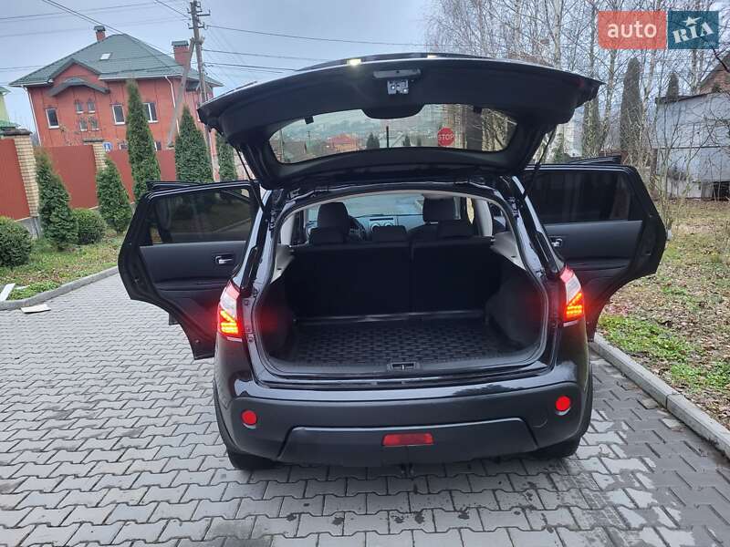 Внедорожник / Кроссовер Nissan Qashqai 2011 в Хмельницком