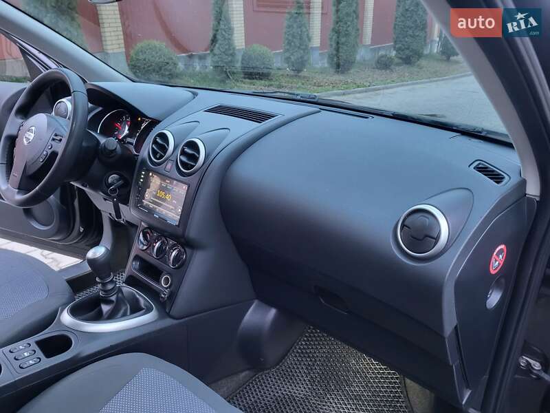 Внедорожник / Кроссовер Nissan Qashqai 2011 в Хмельницком