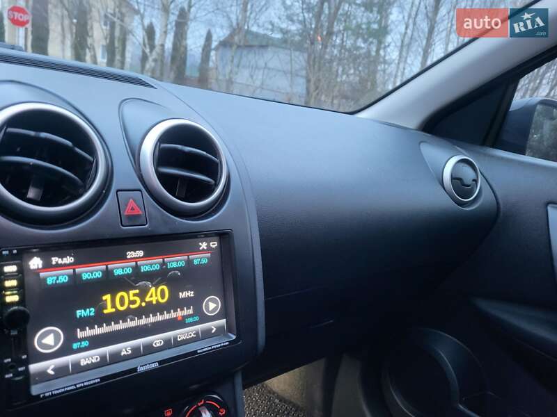 Внедорожник / Кроссовер Nissan Qashqai 2011 в Хмельницком