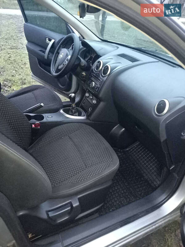 Позашляховик / Кросовер Nissan Qashqai 2008 в Хмельницькому