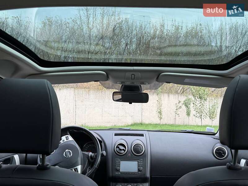 Позашляховик / Кросовер Nissan Qashqai 2011 в Черкасах фото 17 Позашляховик / Кросовер Nissan Qashqai 2011 в Черкасах