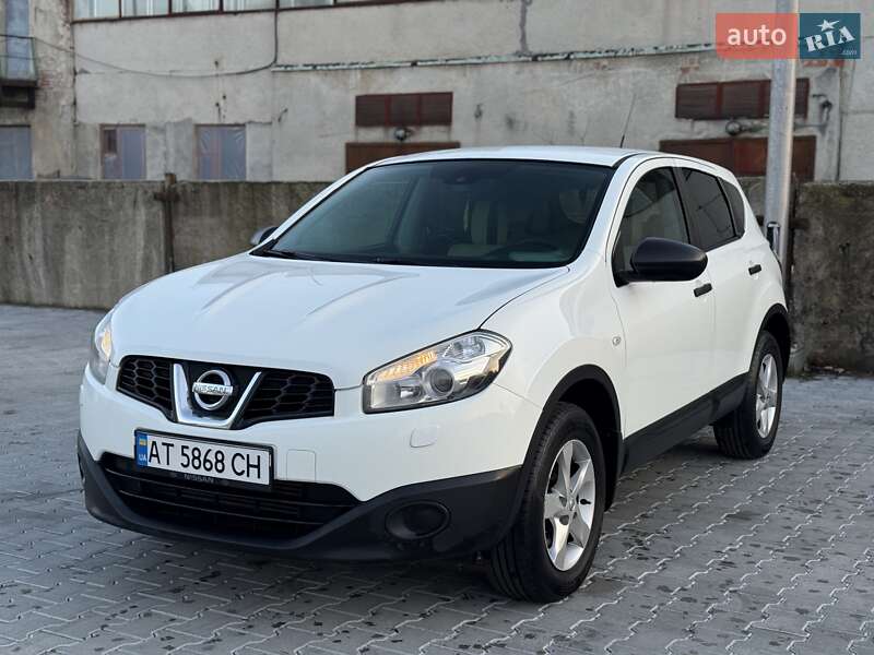 Внедорожник / Кроссовер Nissan Qashqai 2013 в Тернополе