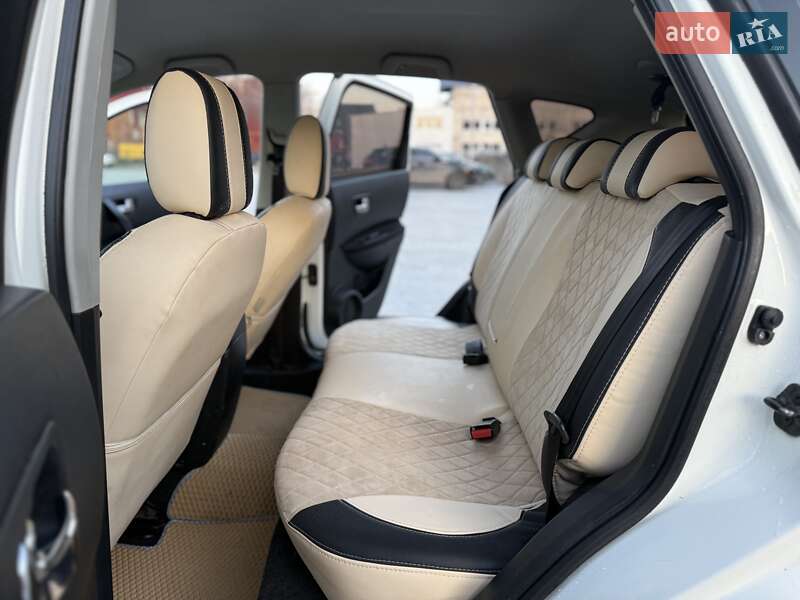 Внедорожник / Кроссовер Nissan Qashqai 2013 в Тернополе