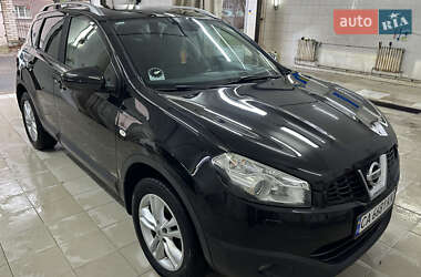 Внедорожник / Кроссовер Nissan Qashqai 2010 в Умани